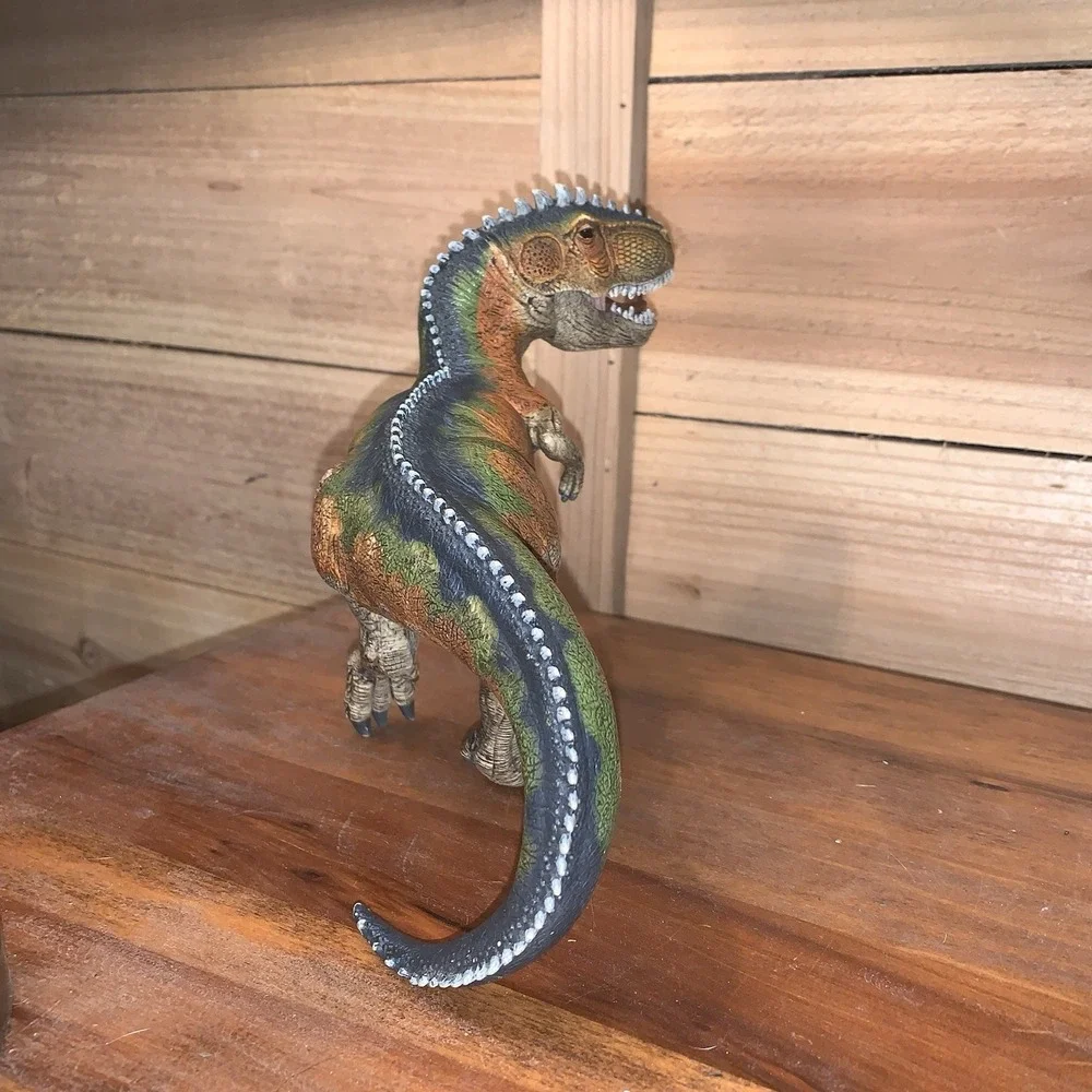 Schleich Giganotosaurus Dinosaur Hinged Jaw 6.25